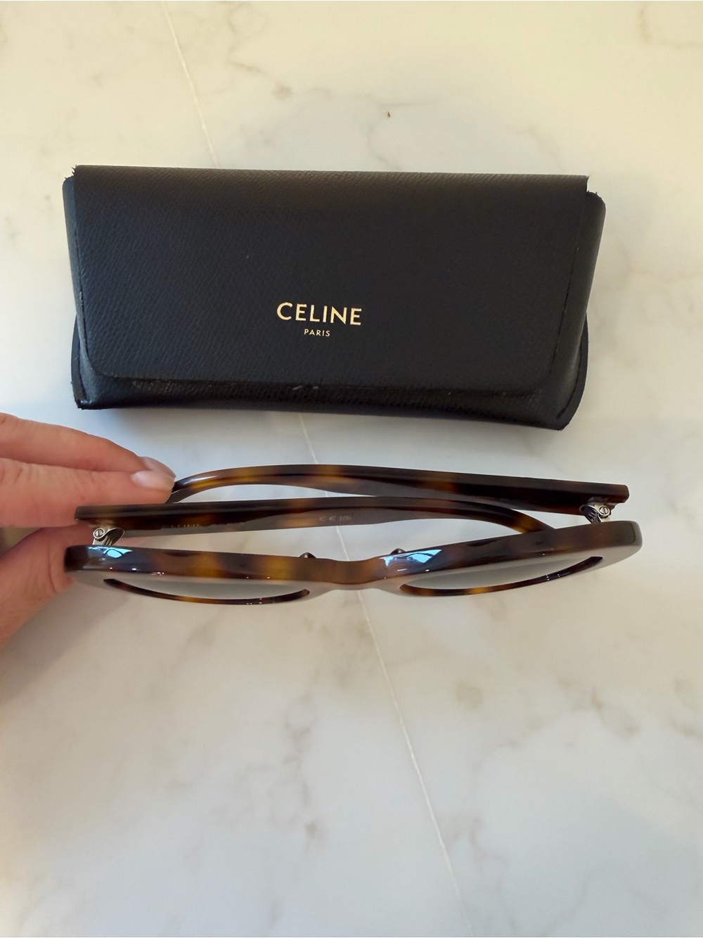 Celine Triomphe CL40194U in tortoise blonde/grey lenses - Picture 7 of 7